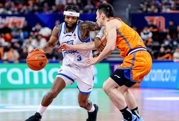 7战5胜杀进八强！CBA本赛季最大黑马浮出水面，昔日鱼腩彻底翻身|宁波男篮|男篮|南京同曦|北京首钢|浙江男篮_新浪体育_新浪新闻