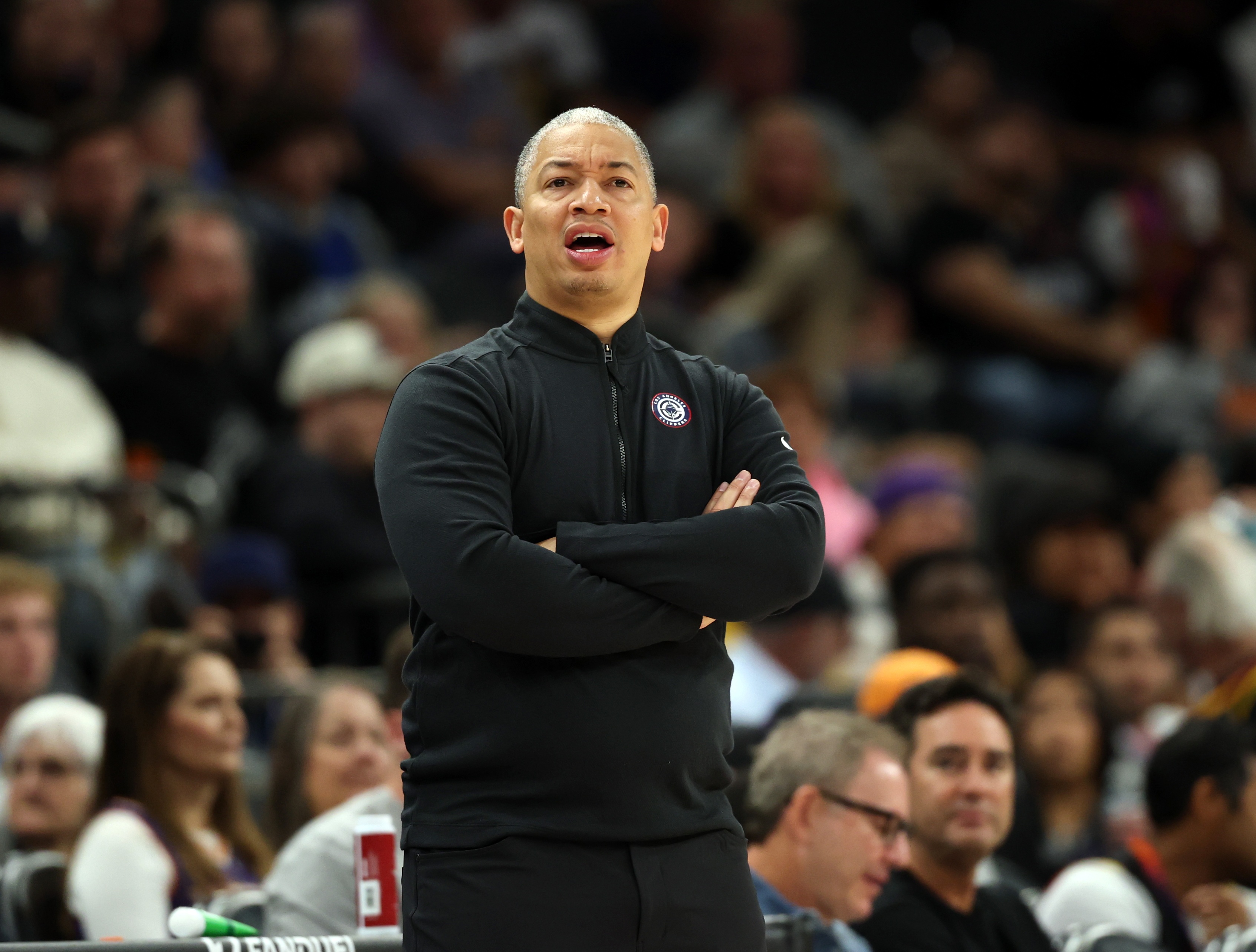 开云体育app下载-自泰伦·卢35胜20负言论后 快船12胜2负高歌猛进&amp;一举冲进附加赛